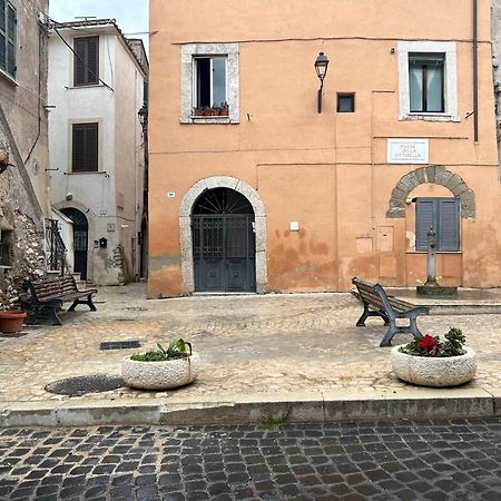 La Piazzetta Apartment Tivoli Bagian luar foto