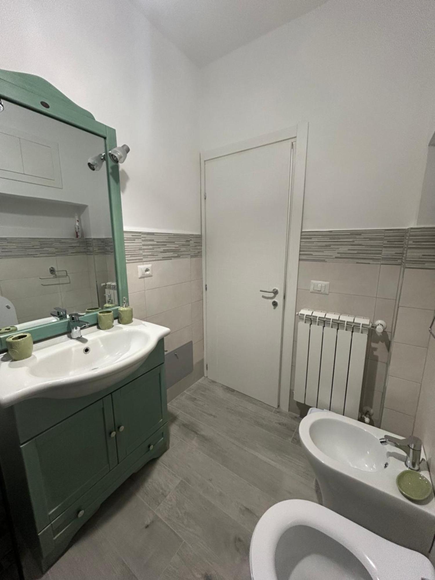 La Piazzetta Apartment Tivoli Bagian luar foto